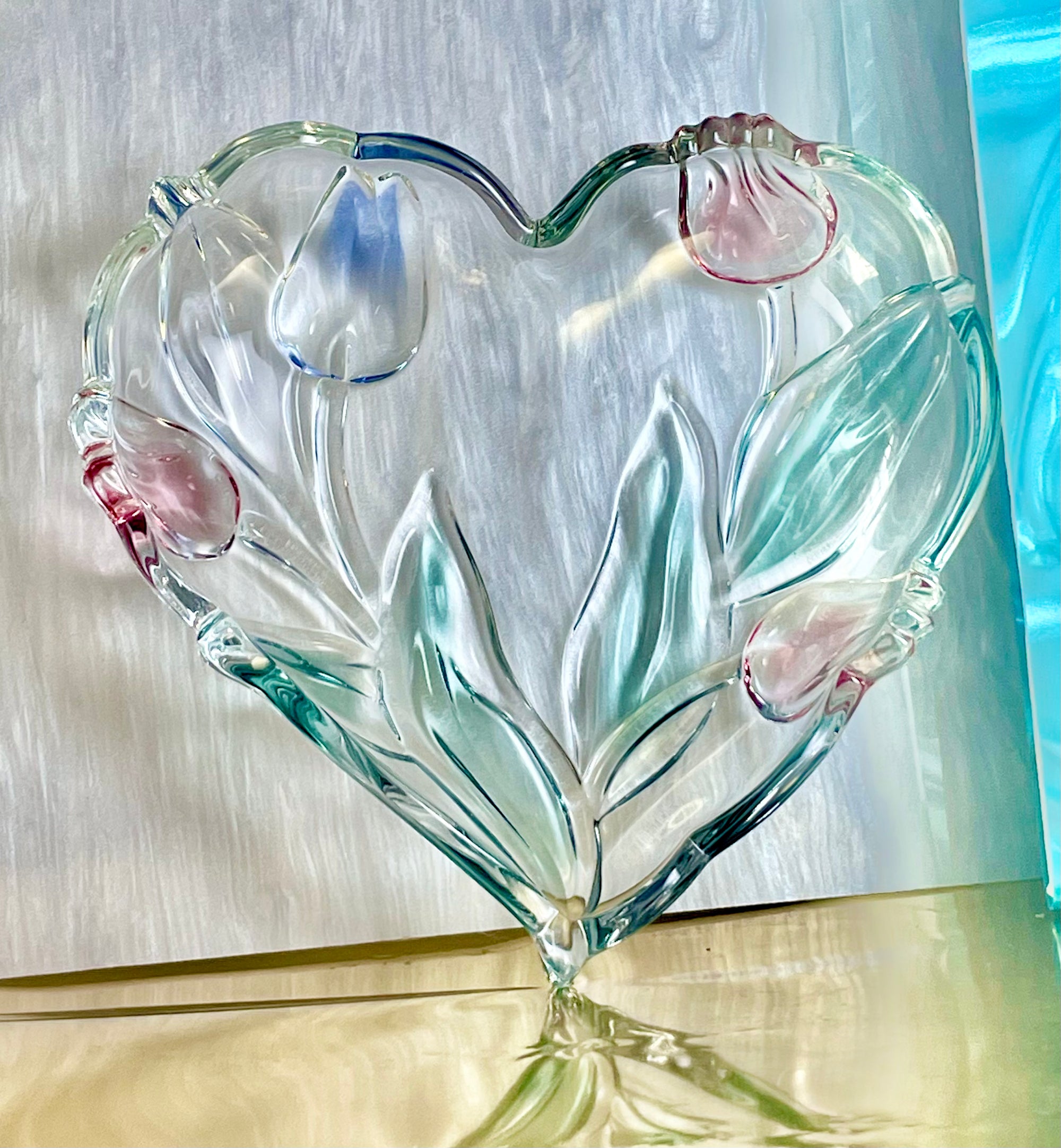 Tulip Glass Heart Dish