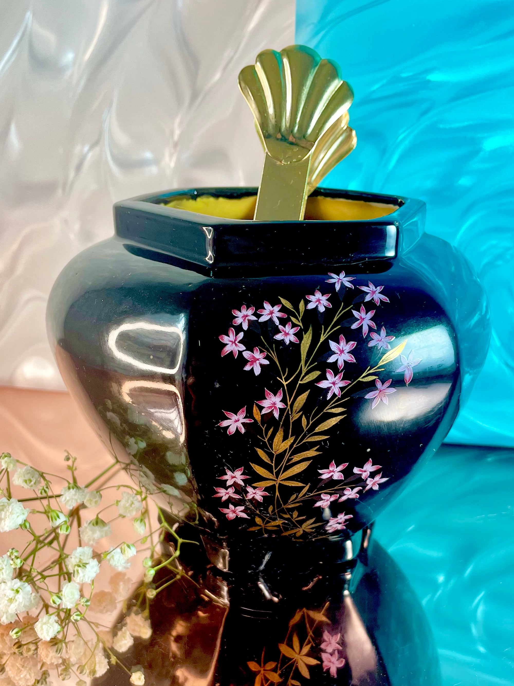 Ceramic Chinoiserie Floral Pot