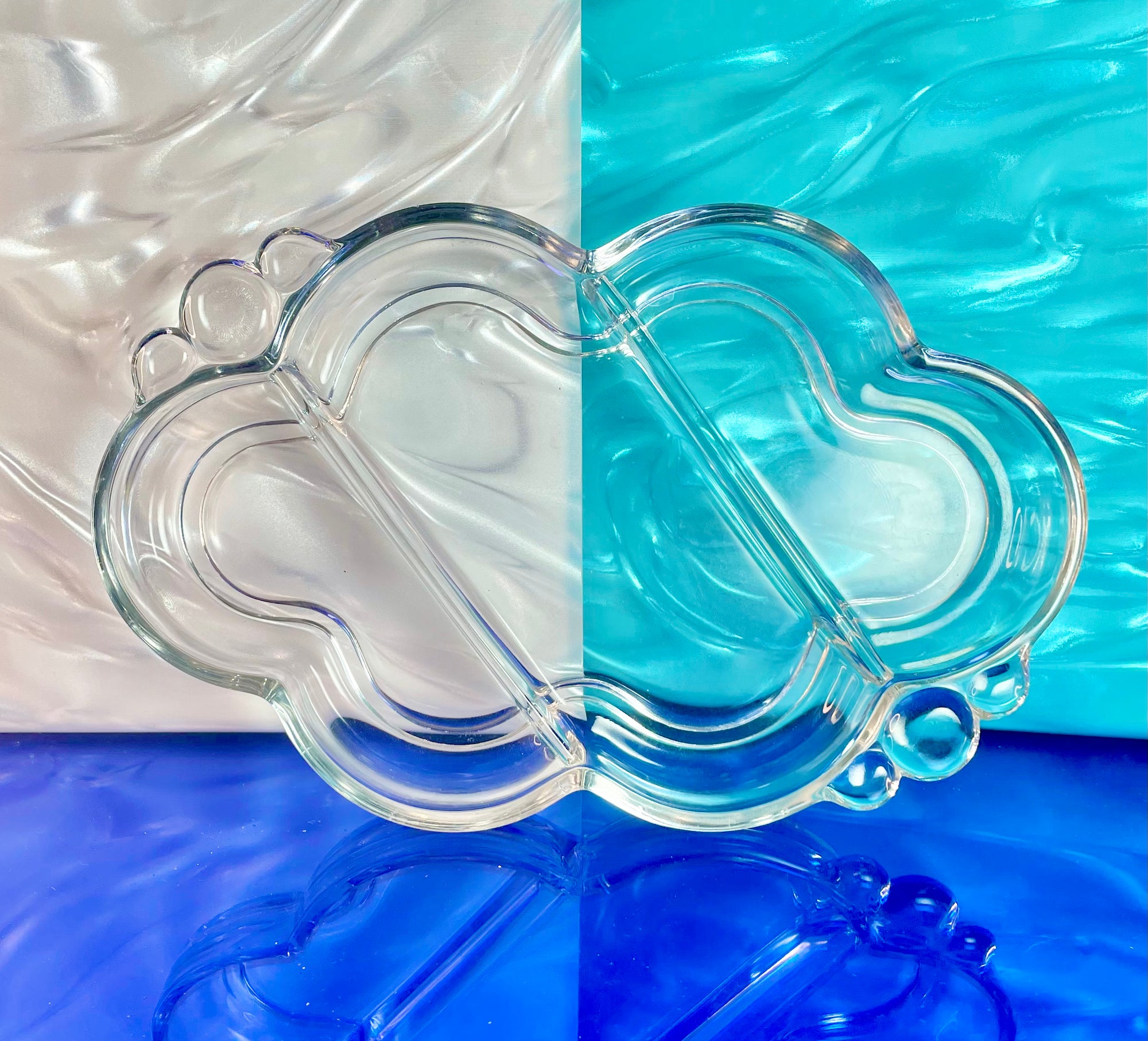 Glass Cloud Tray