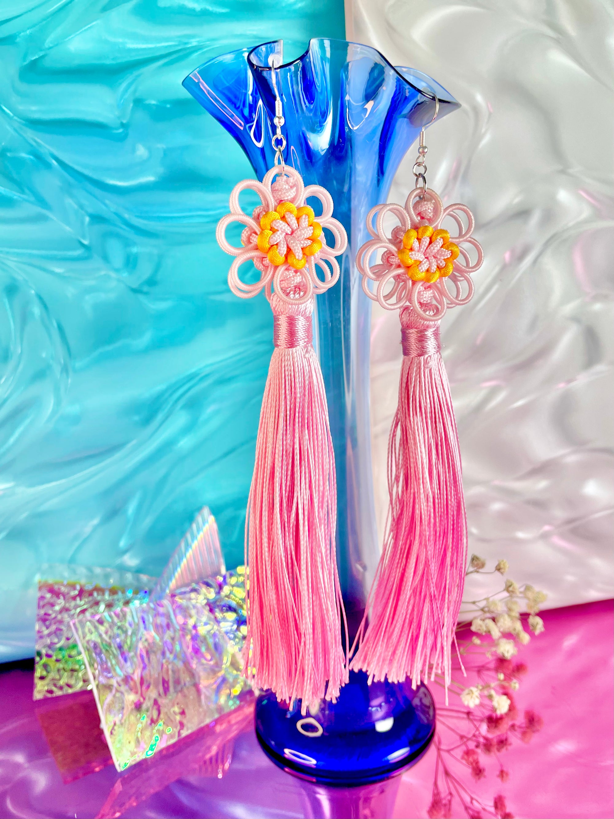 Pink Daisy Tassel Earrings