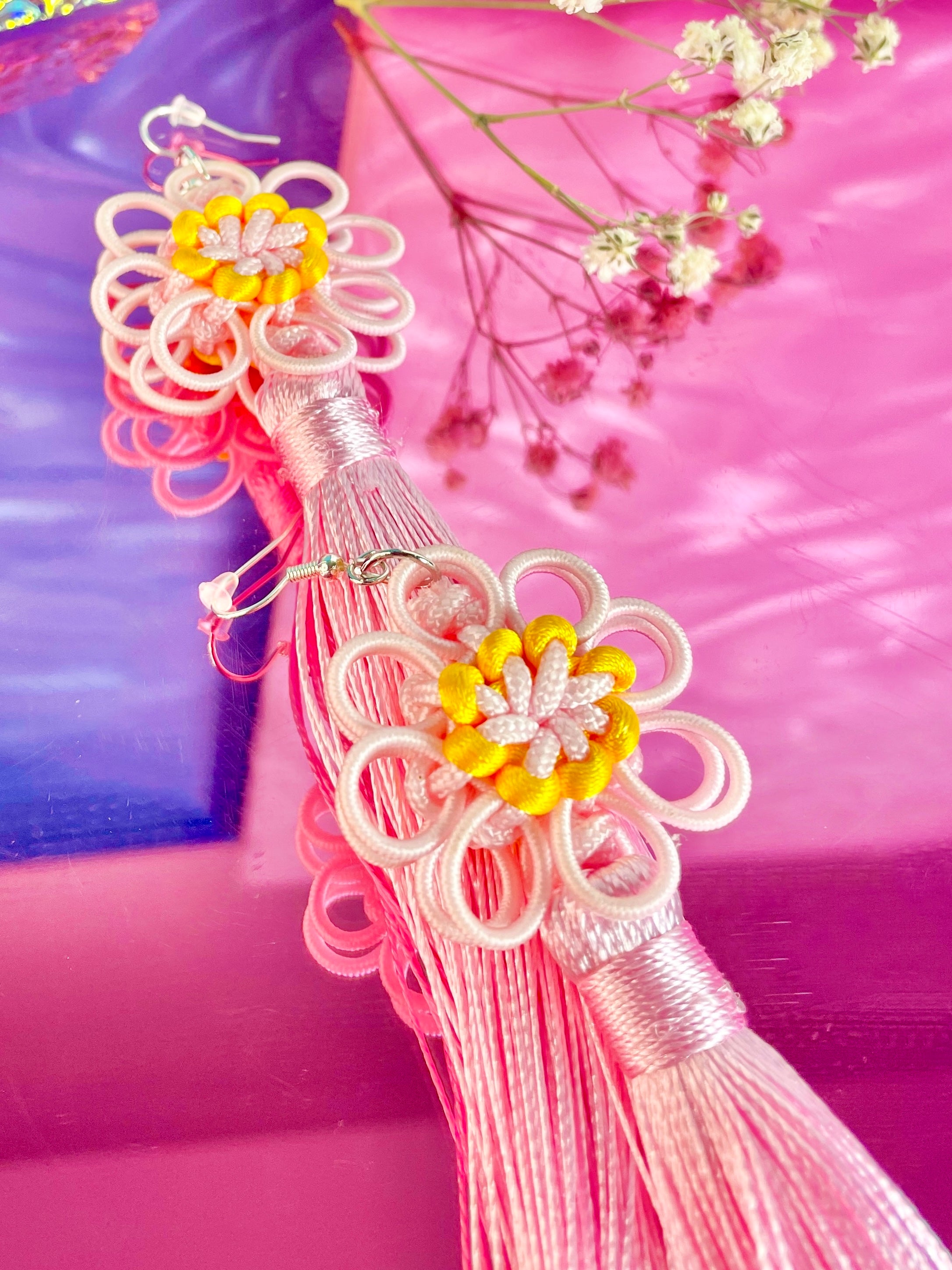 店舗完売★ラス１即納【Anthro】Cha Cha Tassel Drop Earrings Other Stories - Chain Tassel Earrings | Story + Rain